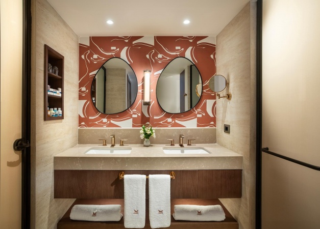 Deluxe Deniz Manzaralı Geniş Oda