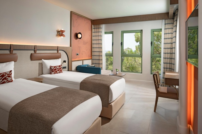 Deluxe Kısmi Deniz Manzaralı Aile Odası