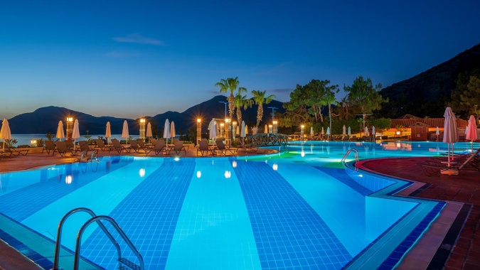 Genel Görünüm Ana Havuz